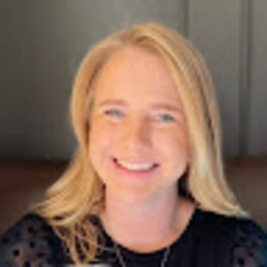 Meet your Posher, Jenn